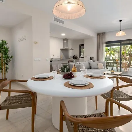 Gorgeous 2 Bed In Flamingos - Rdr541 Estepona